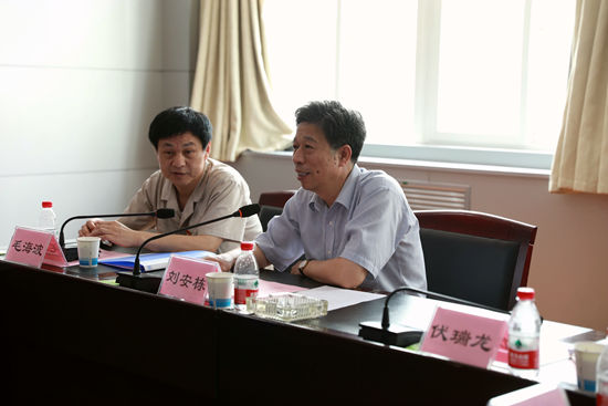 劉總發言_副本.jpg